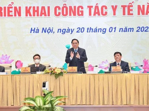 Thủ tướng Phạm Minh Chính: Tiêm vắc-xin Covid-19 xuyên Tết nguyên đán Nhâm Dần 2022