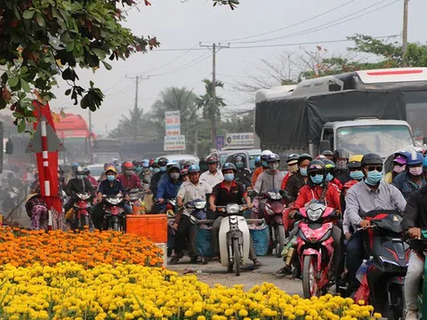 Nghệ An: Về quê ăn tết người dân cần chuẩn bị gì?