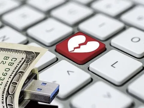 Mỹ: Thiệt hại hơn tỷ USD vì lừa tình qua mạng