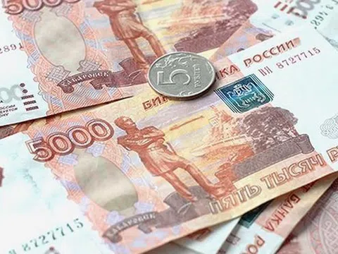 Nga đã giải cứu đồng RUB như thế nào?