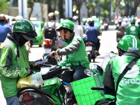 Grab, Be, Gojek phải kê khai, niêm yết giá cước và phụ phí?