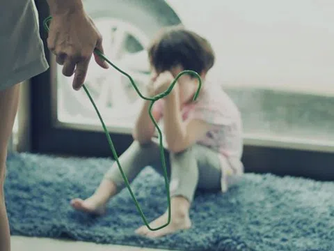 Điều tra cái chết của bé gái 17 tháng tuổi nghi do bạo hành ở TP.HCM