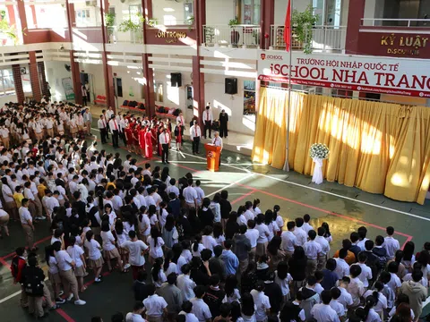 Vụ ngộ độc ở Ischool Nha Trang: Cánh gà đông lạnh chưa được nấu chín