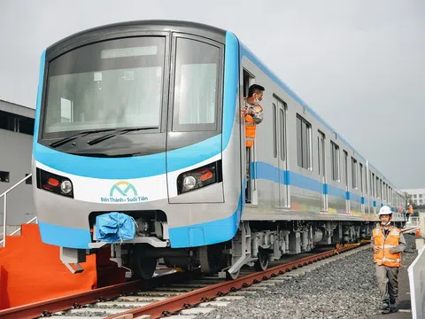 Cận Tết, đơn vị quản lý metro số 1 TP.HCM chưa có lương, xin tạm ứng kinh phí