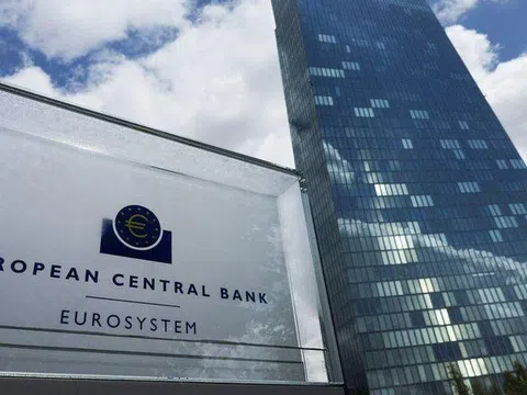 Cuộc đua lãi suất toàn cầu giảm tốc: Sau Fed, đến lượt ECB và BOE “hãm phanh”