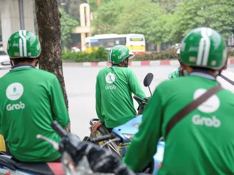 Grab lại đơn phương thu phụ phí người dùng dịp Tết Nguyên đán Quý Mão 2023