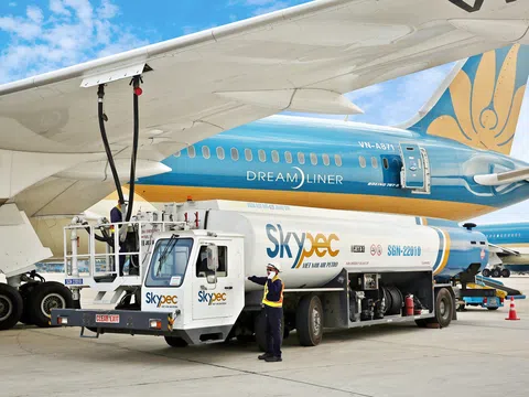 Vì sao Vietnam Airlines muốn bán "con gà đẻ trứng vàng" Skypec?