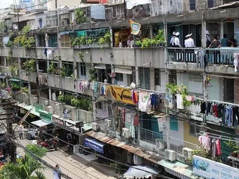 TP.HCM: Xây mới chung cư hơn 50 tuổi, gần 1.300 hộ mòn mỏi chờ bồi thường