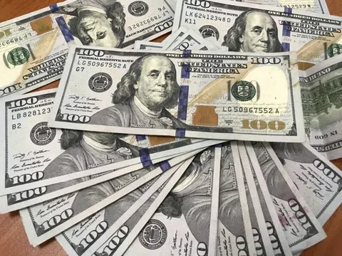Việt Nam cho chính phủ Mỹ vay 37 tỷ USD, Nhật Bản và Trung Quốc cùng giảm nắm giữ trái phiếu Kho bạc Mỹ