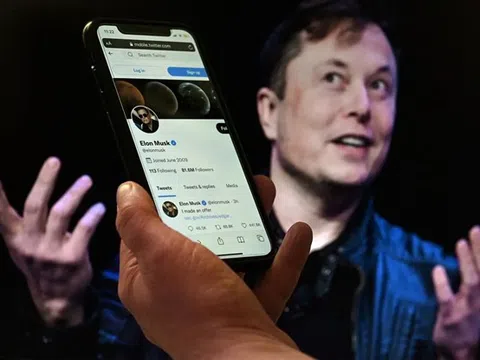 Elon Musk bất ngờ đổi kế hoạch với Twitter