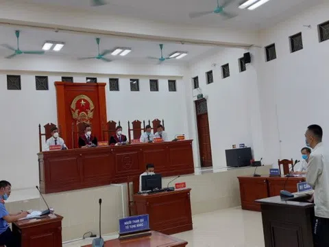Vụ 'ngâm án' 4 năm: Tòa án có thể phải bồi thường cho người dân?