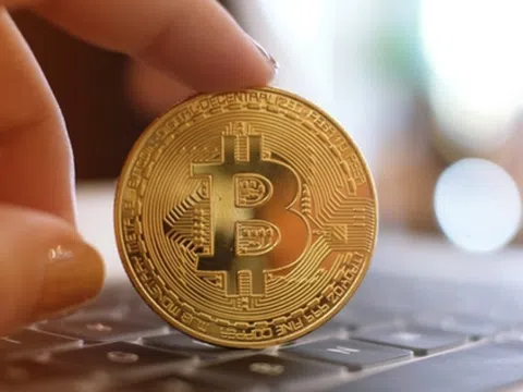 Loạt tiền số 'hồi sinh' khi Bitcoin lấy lại mốc 20.000 USD