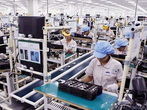 Tăng trưởng GDP 9 tháng cao nhất trong 12 năm qua