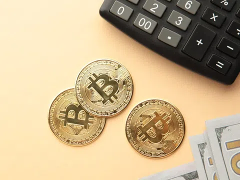Có nên HODL Bitcoin trong thời điểm này?