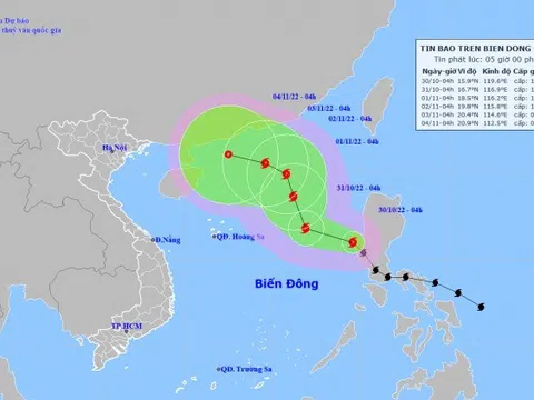 Bão số 7 đã đi vào Biển Đông, với sức gió giật cấp 12