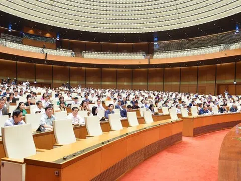 ĐBQH: Tăng lương cơ sở ngay từ 1/1/2023 nhưng không 'cào bằng' mà quy định rạch ròi, cụ thể từng đối tượng