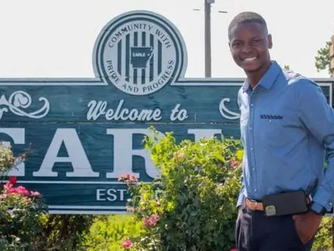 Thanh niên gốc Phi 18 tuổi được bầu làm thị trưởng trẻ nhất nước Mỹ