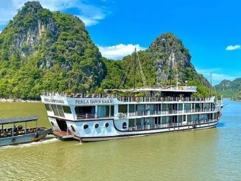 Doanh nghiệp cho nhân viên nghỉ Tết sớm 1 tháng, không hẹn ngày đi làm