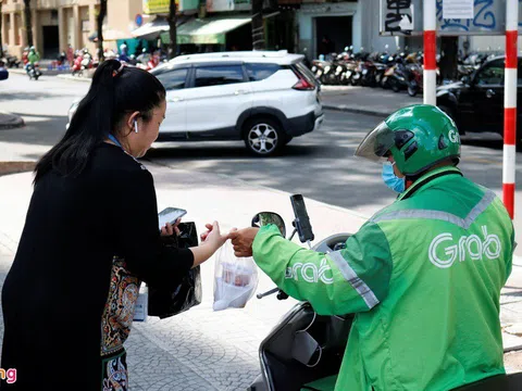 Bộ Công Thương yêu cầu Grab minh bạch thu phí