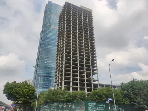 Hoang tàn tháp Vicem Tower nghìn tỷ “trơ khung” trên đất vàng Hà Nội