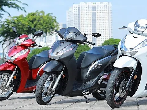 Xe máy Honda tăng giá "vô tội vạ", người dân kêu gọi "tẩy chay"