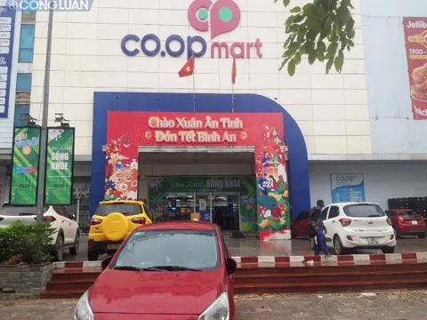 Nhân viên siêu thị Co.op mart: "Mặc dù vỏ đã hết hạn, nhưng sản phẩm bên trong vẫn dùng được"