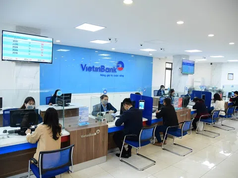 VietinBank ồ ạt rao bán các khoản nợ