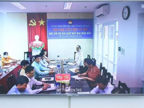 "Không lĩnh vực nào lợi nhuận cao như thu hồi đất để làm các khu đô thị"