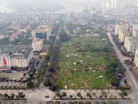 Hà Nội: Chủ sở hữu khu đất vàng ở quận Hoàng Mai bị ngân hàng rao bán nợ khủng