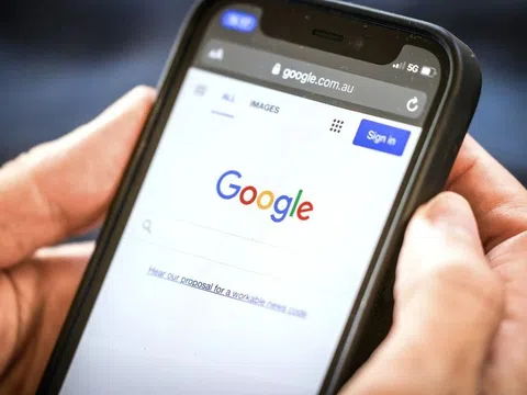 Lợi nhuận công ty mẹ của Google giảm 27%