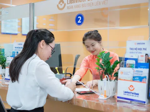 Agribank, LienVietPostBank... phát hành trái phiếu hàng ngàn tỉ đồng ra công chúng