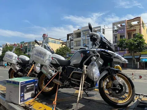 TP.HCM: Lực lượng CSGT nhận dàn "xế khủng" BMW R 1250 GSA cực chất