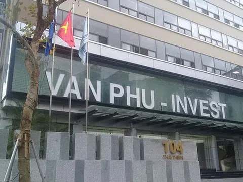 Văn Phú Invest: Nợ như 'chúa Chổm'