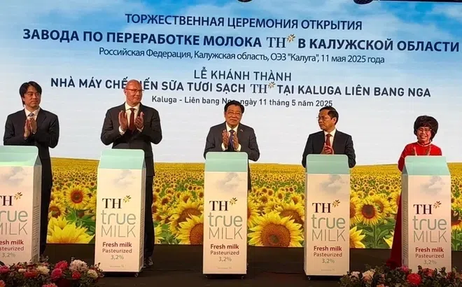 Tổng Bí thư Tô Lâm dự lễ khánh thành nhà máy sữa công suất lớn của TH tại Liên bang Nga